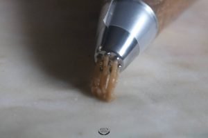 comment faire des vermicelles pour la décoration du mont blanc ?