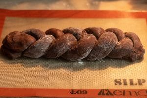 tresse brioche au chocolat