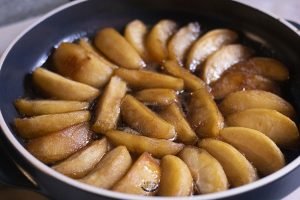 première cuisson pommes tarte tatin