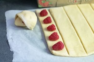 façonnage brioche framboises