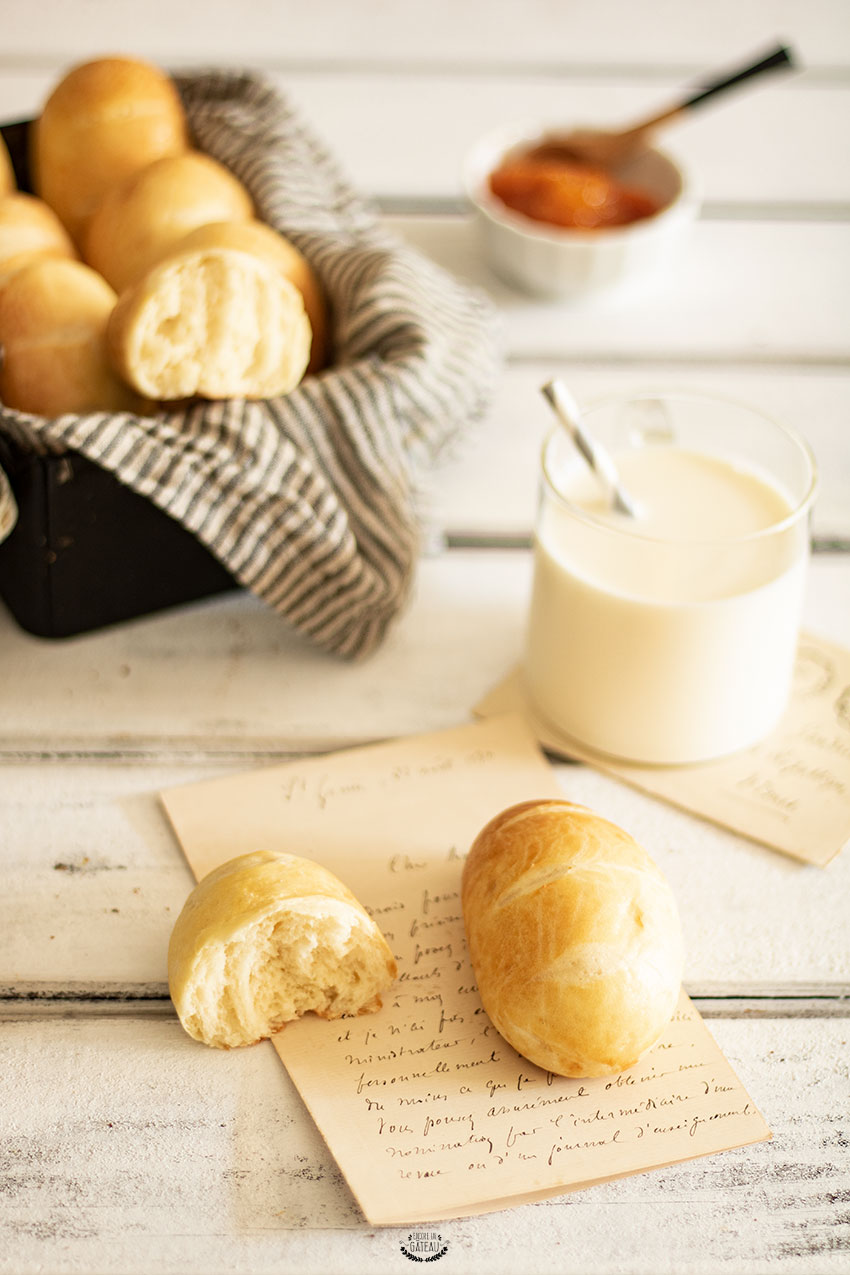 Petits pain au lait maison : Recette de Petits pain au lait maison