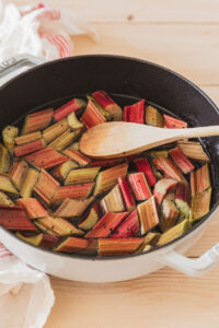 rhubarbe pochee