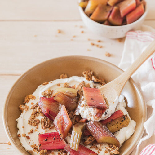 rhubarbe pochee dessert gourmand
